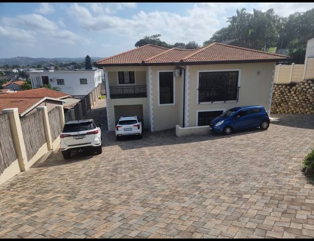 3 BEDROOM FLAT TO LET IN HILLARY